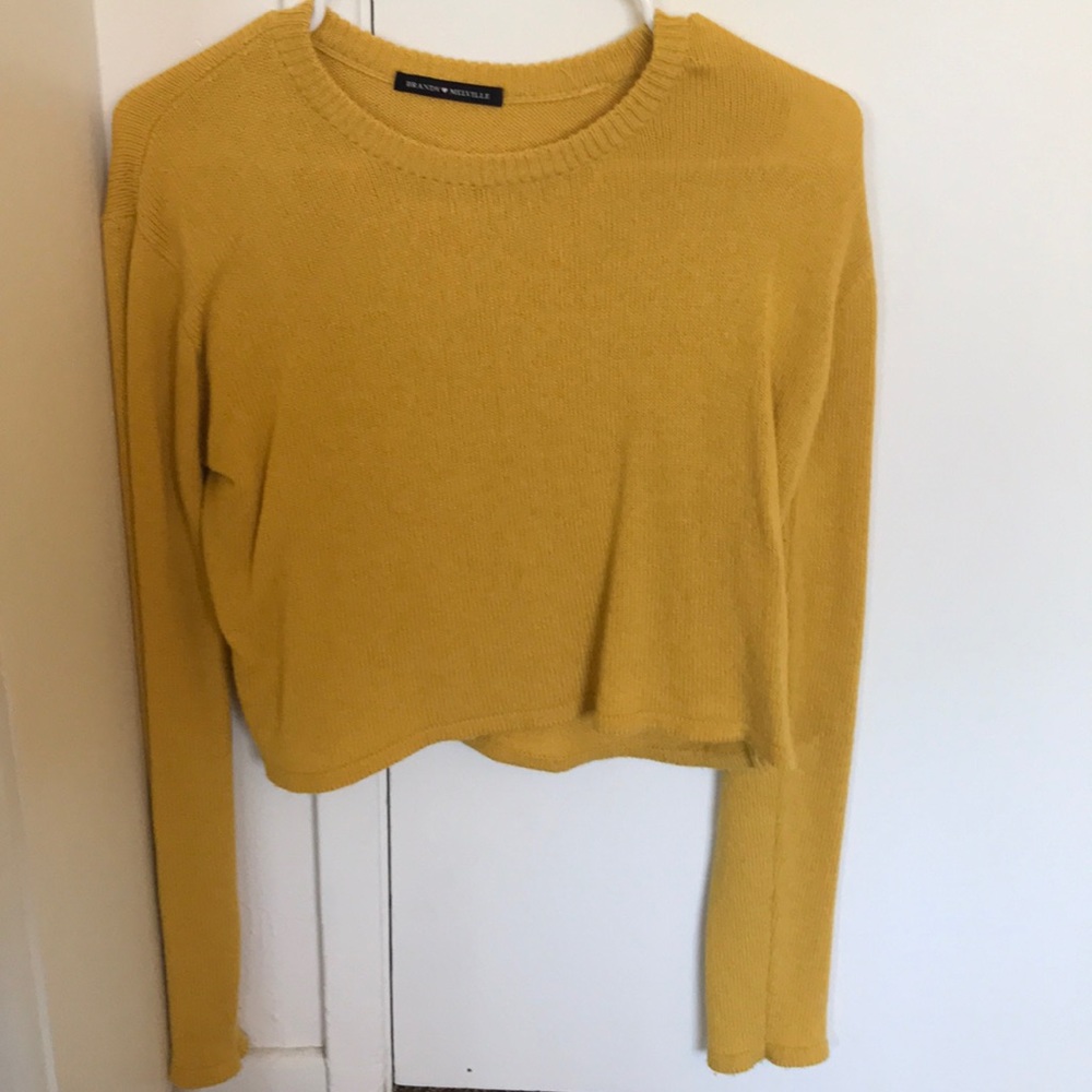 Brandy Melville long sleeve shirt